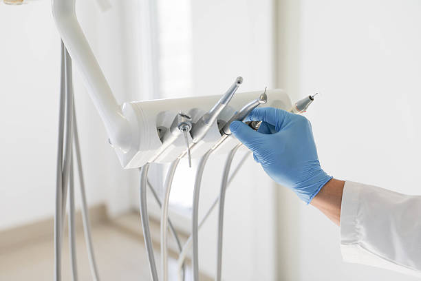 24/7 Emergency Dental Implants experts in Cortland, OH